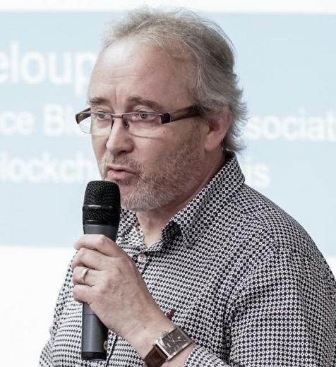 Laurent Leloup - Intelligence artificielle - Nouvelles technologies - Numérique - Réseaux sociaux