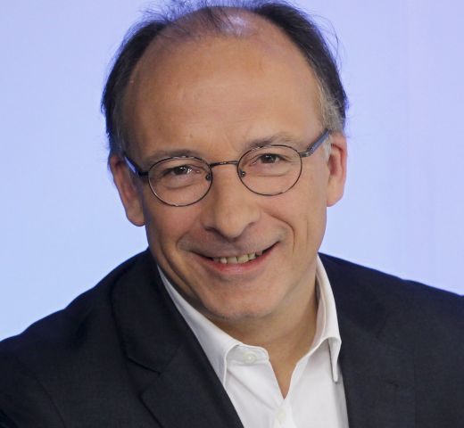 Conférence Politique et société avec Yves Thréard
