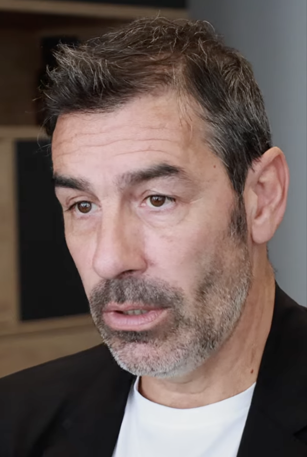 Conférence Esprit d'équipe et collectif avec Robert Pirès