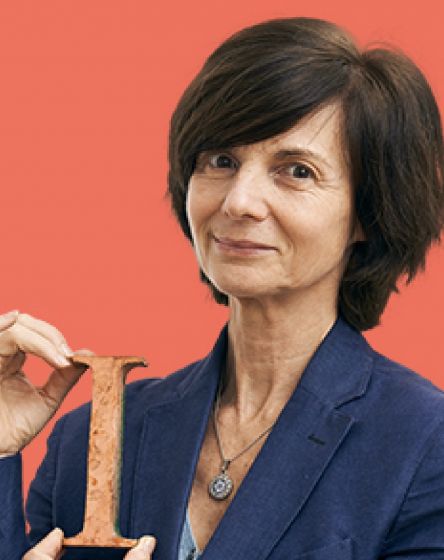 Geneviève Ferrone conférencière / Crédit Agricole
