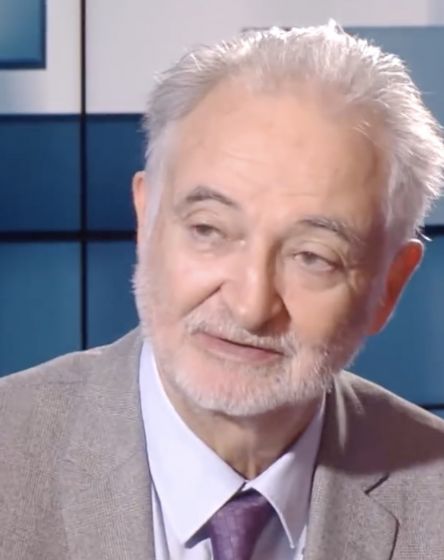 Jacques Attali conférencier acteur informatique